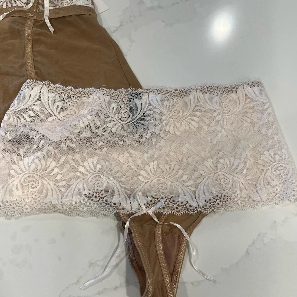 NWT Inspire Psyche Terry Tan and Pale Pink  Lace  Cami and Thong Set‎ - Picture 2 of 11
